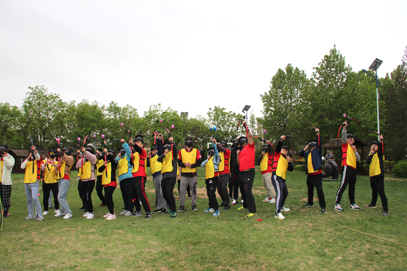 團隊拓展訓練攻防箭cs